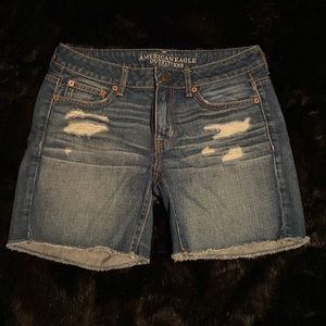 American Eagle size 2 Jean shorts